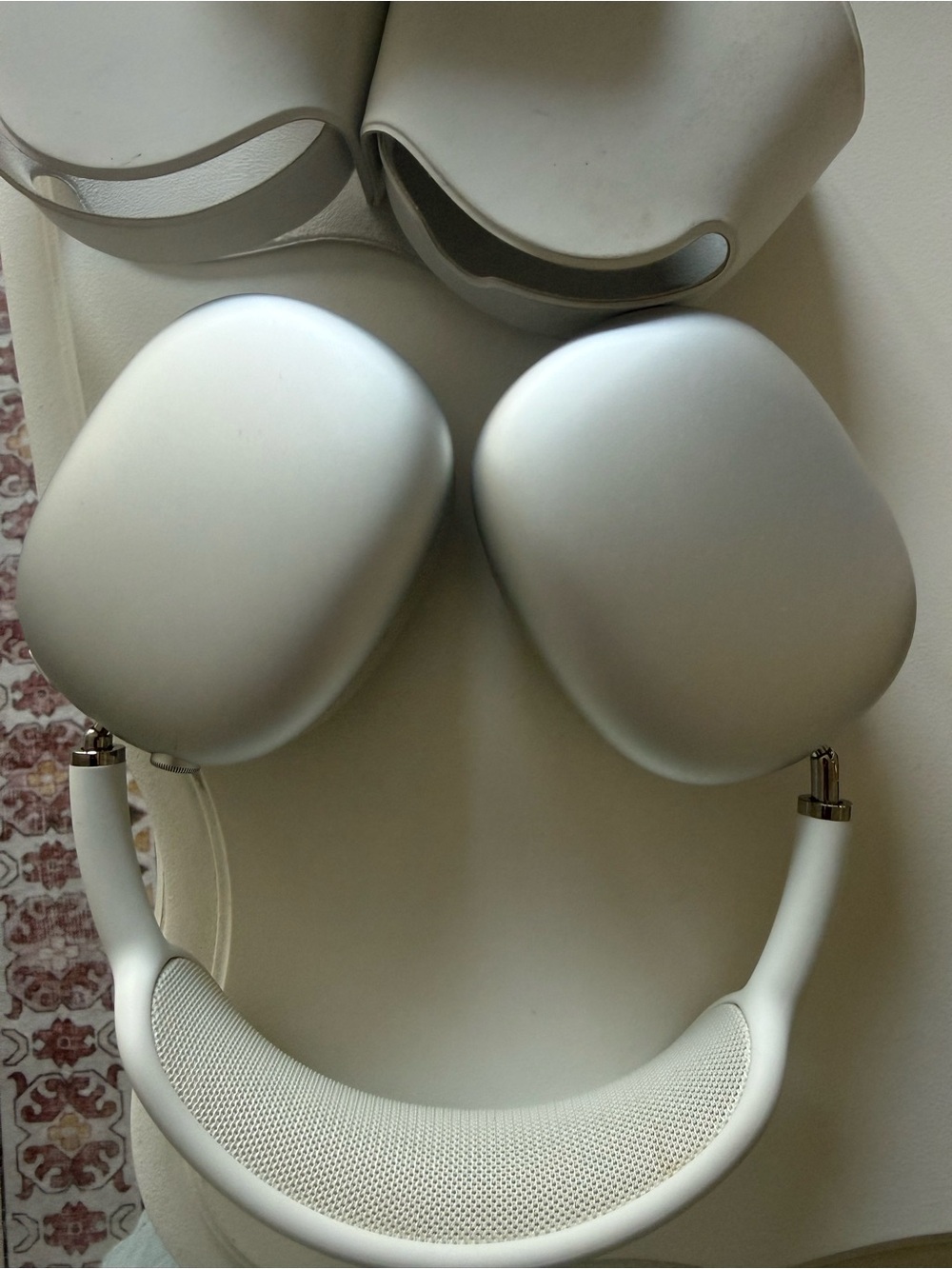 Apple Silver Over-Ear Headphones with White Mesh Headband